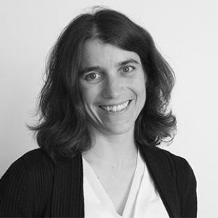 Dr. Yvonne Walz